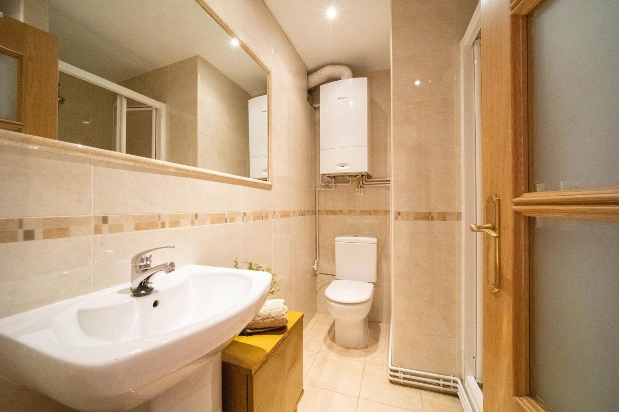 Apartamento Con Encanto Y Luz En Pleno Centro Madrid Extérieur photo