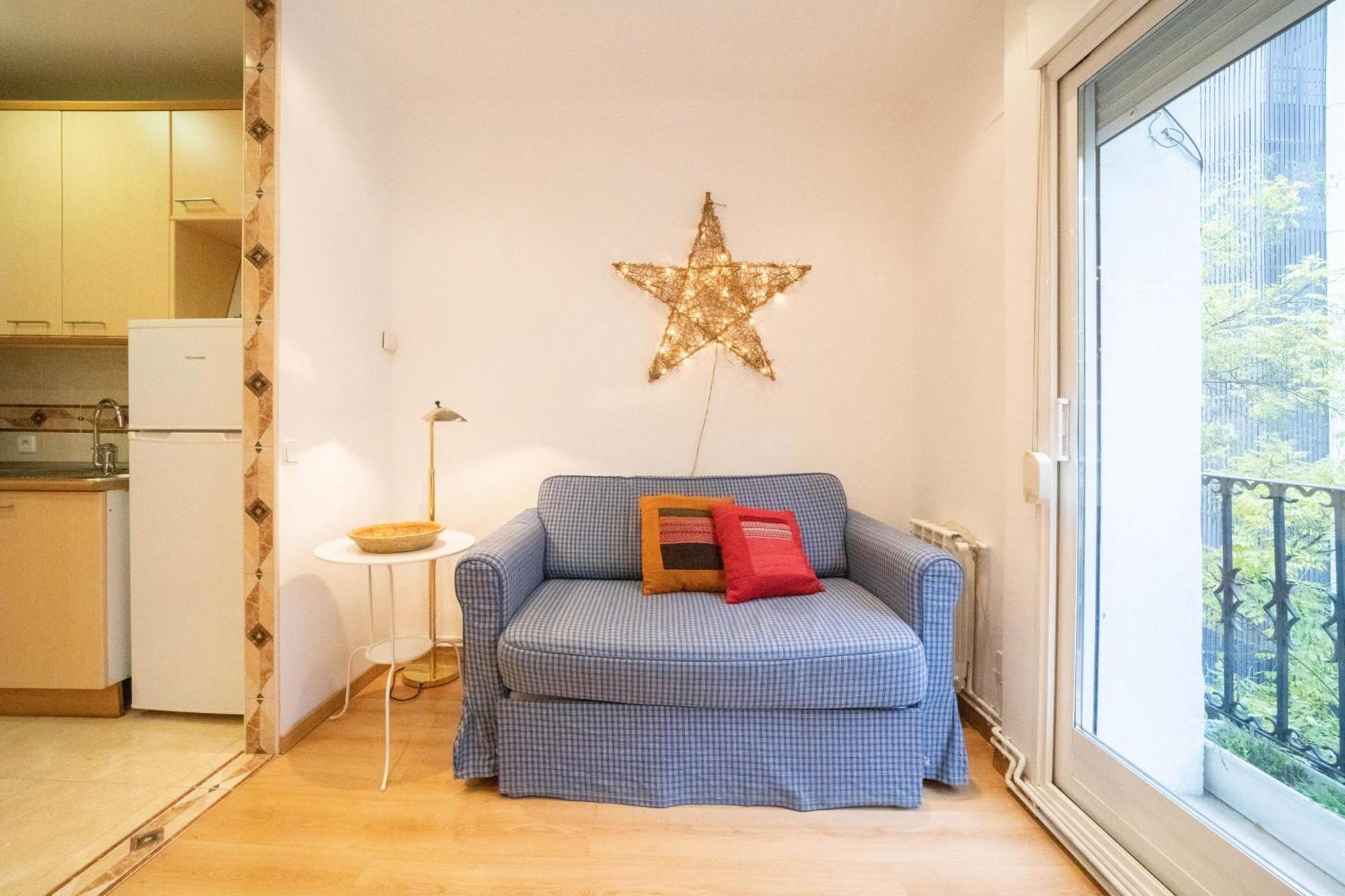 Apartamento Con Encanto Y Luz En Pleno Centro Madrid Extérieur photo
